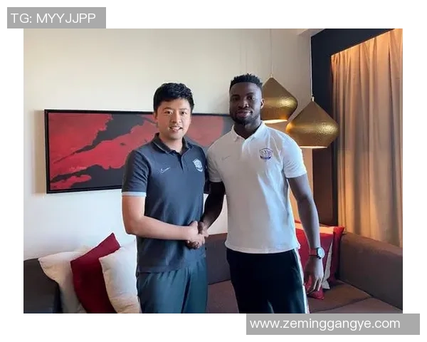 刚果足球明星崭露头角 带领球队走向新辉煌的旅程 刚果足球明星崭露头角 带领球队走向新辉煌的旅程