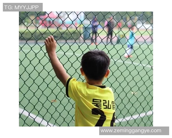 球星表情包足球:用搞笑与创意传递球场激情与幽默瞬间 球星表情包足球:用搞笑与创意传递球场激情与幽默瞬间